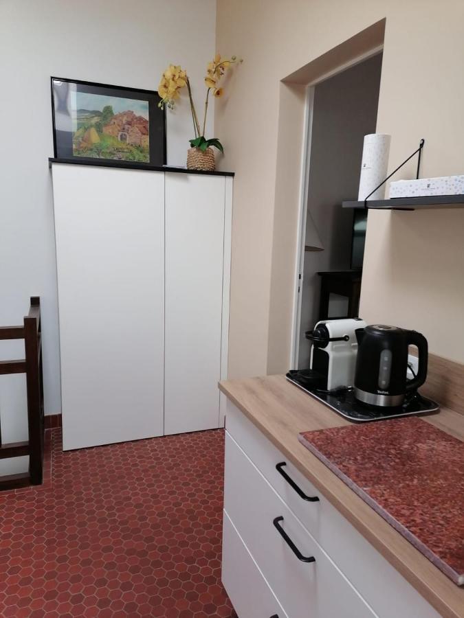 Lou Mas Suzoun Appartement Ucel Buitenkant foto